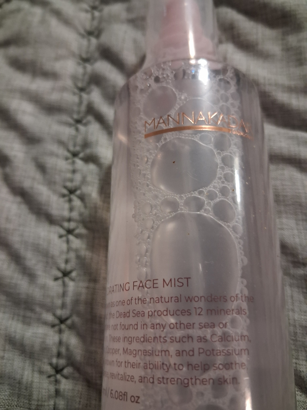 Manna Kadar Hydrating Face Mist - Pink